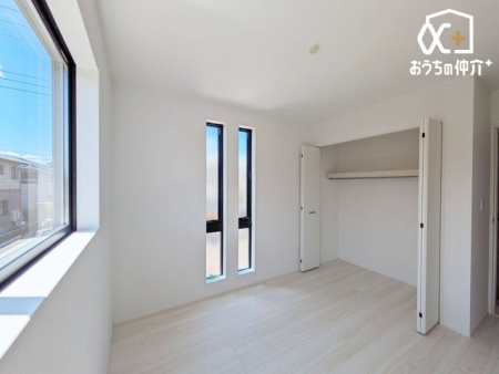�Q�� -