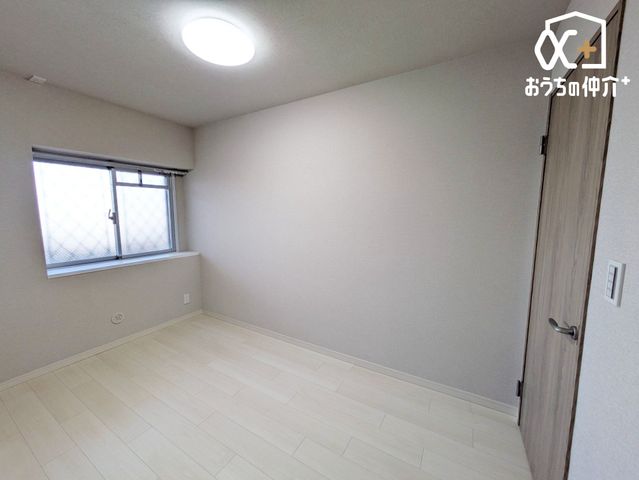 �q������ -