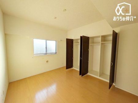 �Q�� �����t�H�[���O�̉摜�ł�