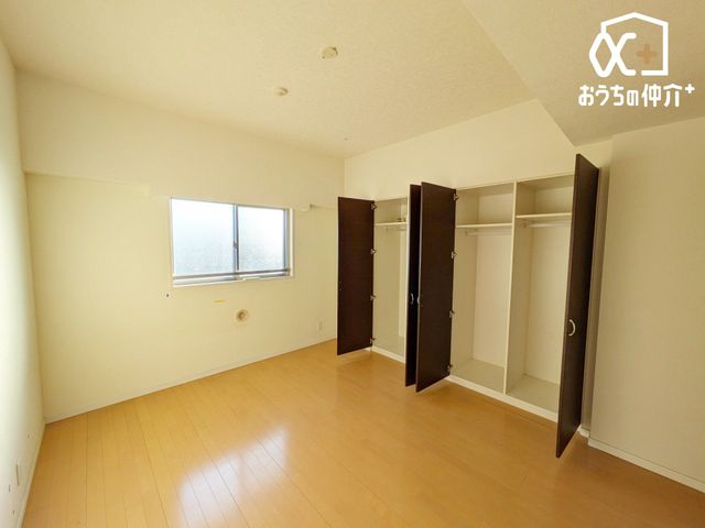 �Q�� �����t�H�[���O�̉摜�ł�