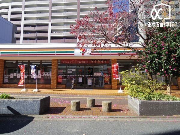 ���ӊ� �Z�u���C���u�����ԖL���꒚�ړX �k��2���B�y�Z�u���C���u�����ԖL��1���ړX�z�c�Ǝ���24���ԁB���x�����F�N���W�b�g �J�[�h�B 140m