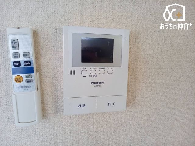 ���̑� �h�Ɩʂł����S��TV���j�^�[�t���C���^�[�z���ł��B