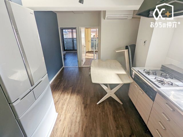 ���r���O ���邢�z�˂����������݁A�Ƒ��c���̎����߂������r���O�_�C�j���O�B����A���n�ɂėz�����������m���߂��������B