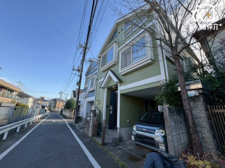 ���n�O�ώʐ^ �`Appearance�`�����̂��U�������K�ȗ΂Ɍb�܂ꂽ�G���A�ŁA���R�ɕ�܂ꂽ���₩�ȕ�炵���������邽�߂̂�Ƃ肠��Z���������Ă��܂��B