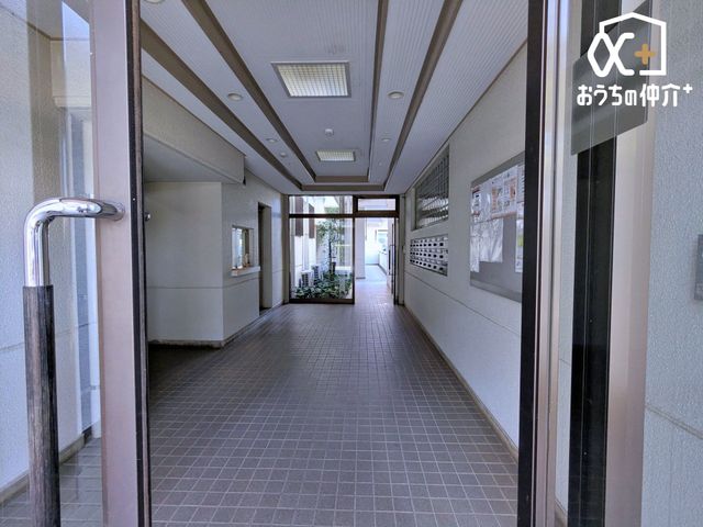 ���̑� �Y��Ȗ��邢���r�[�́A�}���V��������i�ɖ�����O���Ȃ��{�݂ł��ˁB��Ԃ��f�G�Ȃ̂ŁA���q�l���������Ƃ��ɂ��D��������Ă��炦�����ł��B