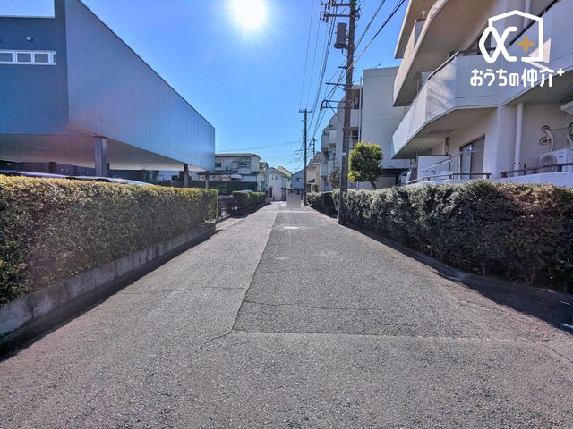 ���̑� �̂ǂ��ȏZ��n�Ŏq��ĉƑ��ɂ��������߁B�����̂��U�������K�ȗ΂Ɍb�܂ꂽ�G���A�ŁA���R�ɕ�܂ꂽ���₩�ȕ�炵���������邽�߂̂�Ƃ肠��Z���������Ă��܂��B