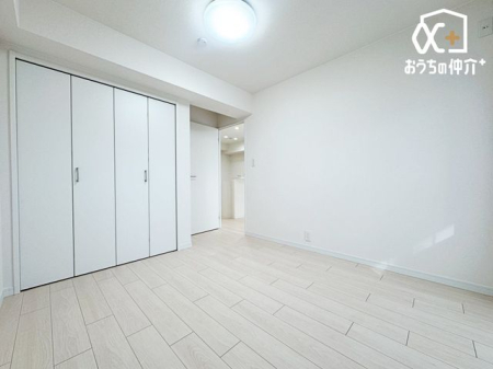 �q������ -