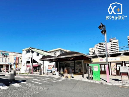 ���ӊ� �����w(���) �k��3���B����ɂ͐̂Ȃ���̕��͋C�́s���X�X�t����ӂꂠ���ǁ[��ɂ́A��������̈��H�X������ł��܂��B 230m