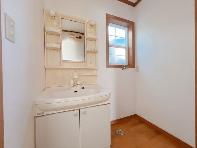 ���ʑ�E���ʏ� -