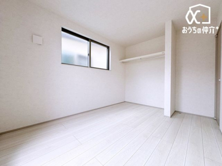 �Q�� -