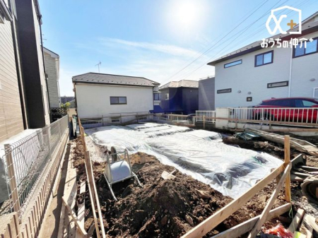 ���n�O�ώʐ^ ����������u�ߐ��v�w�܂œk��10���B�l�G�̈ڂ낢���������闎���������Z���B�Ԓʂ�����Ȃ��A�����Ȃ��q�l�̂��邲�ƒ�ɂ����S�ȊՐÂȏZ��X�Ɉʒu���Ă��܂��B