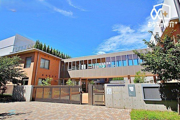 ���ӊ� �������s���Ђ΂肪�u���w�Z �k��4���B���a36�N�J�Z�B���k��496�l(�ߘa4�N���_) ����ڕW�w����w�ԁE�L���ȐS�E���̎����x 260m