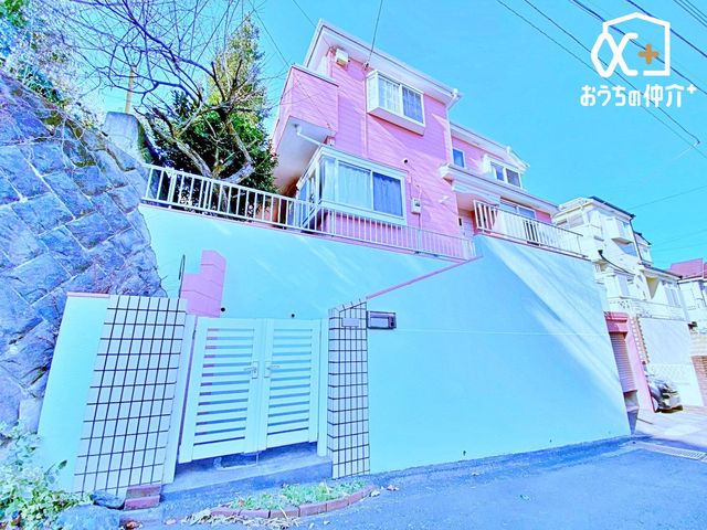 ���n�O�ώʐ^ �z������̗ǂ��Z��́A���������邭�J���I�ŁA�S�n�悢��Ԃ����o���܂��B�~�͒g�����A���󕨂������₷�����߉��K�ɕ�点�܂��B���N�I�ŉ��K�Ȑ��������߂���ɂ������߂ł��B