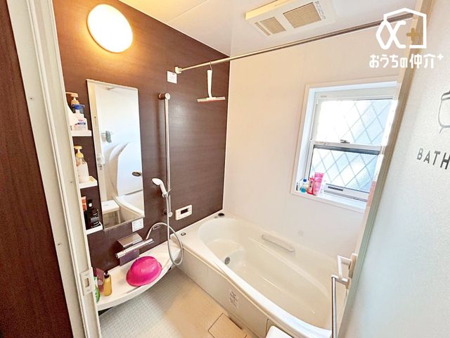 ���� �`�E�`Bath�`�E�`����̔���􂢗����o�X���[���B�V�����[�h�̐l�����������̂������o�X�^�u�̐S�n�悳�𖡂���Ă݂ẮB�����Ɩ����A�A���Ă��Ă���̎��Ԃ���w�y���݂ɂȂ�͂��ł��B