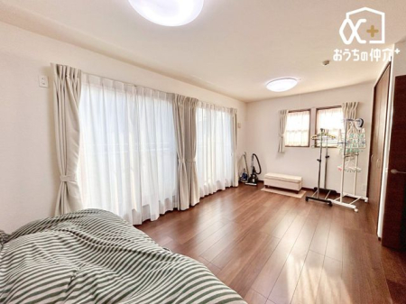 ���̑����� �L�X�Ƃ����N���[�[�b�g�t���̗m���ŁA�G�߂̗m���⏬�����X�b�L�����[�B��Ƃ肠���ԂŁA���K�ɂ��߂������������܂��B