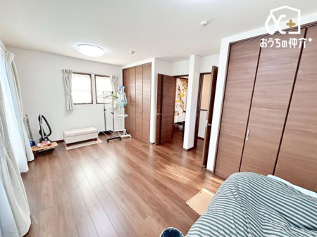 ���̑����� �L�X�Ƃ����N���[�[�b�g�t���̗m���ŁA�G�߂̗m���⏬�����X�b�L�����[�B��Ƃ肠���ԂŁA���K�ɂ��߂������������܂��B