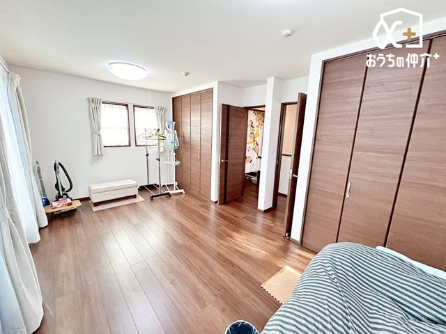 ���̑����� �L�X�Ƃ����N���[�[�b�g�t���̗m���ŁA�G�߂̗m���⏬�����X�b�L�����[�B��Ƃ肠���ԂŁA���K�ɂ��߂������������܂��B