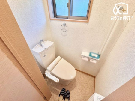 �g�C�� �����̂���2�K�������֍��g�C��