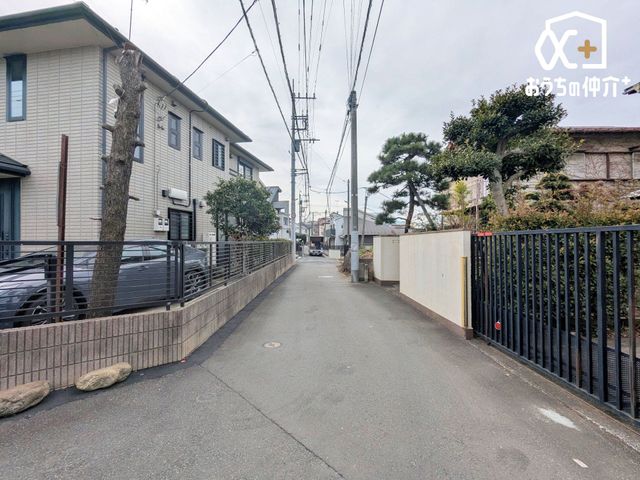 ���n�O�ώʐ^ �q��ăt�@�~���[�͂������A�������ƕ�炵�������ɂ��������߂������A�Z���ɂȂ��Ă���܂��B���R�Ɛ������֐��̃o�����X�̂Ƃꂽ���n�ł��B