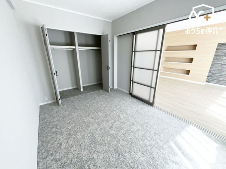 ���̑����� 3.4���̃T�[�r�X���[���͎��[�X�y�[�X�⏑�ցA���[�N�X�y�[�X�ȂǑ��ړI�Ɋ��p�\�B���C�t�X�^�C���ɍ��킹�Ďg�������ł���֗��ȋ�Ԃł��B