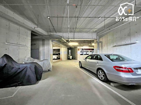 �q������ ���邭�������������͋C�̎q�ǂ������B�V�т��w�т��o�����X�悭�y���߂�A�S�n�悢��Ԃł��B