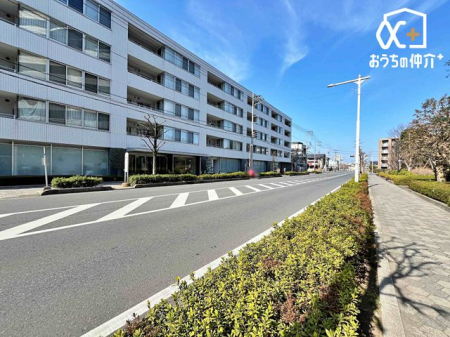 ���ʑ�E���ʏ� �O�ʋ��^�C�v�̐��ʉ��ϑ�ł��B�O�ʋ��^�C�v�̐��ʉ��ϑ�͎g�����肪�ǂ��A�ׂ����������[�ł��܂��B���[�I������X�b�L���Еt�����ʏ��ł��B