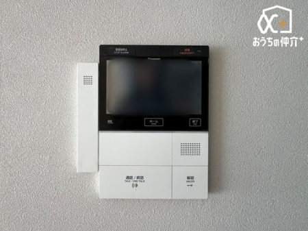 ���� �O���猩�����ւ̗l�q�B���L���A�K�ɂQ�����݂̂Ȃ̂ň��V��̍ۂ��A�h�Ƃ̖ʂł����S�ł��B