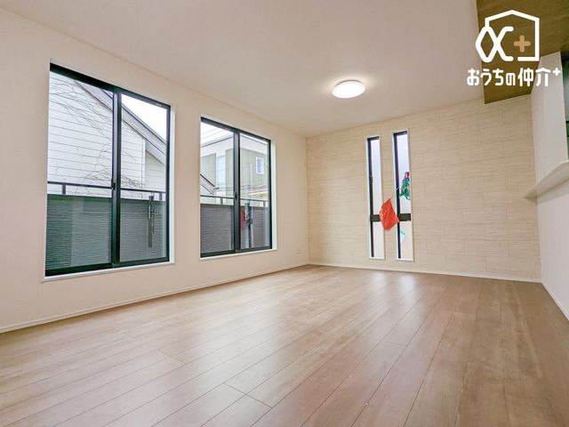 ���r���O ���邢�z�˂����������݁A�Ƒ��c���̎����߂������r���O�_�C�j���O�B����A���n�ɂėz�����������m���߂��������B