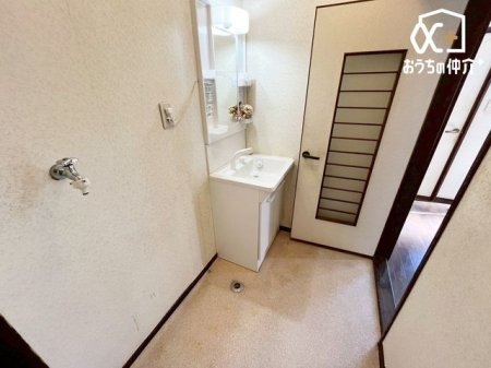 ���ʑ�E���ʏ� ����@�u��̗l�q�@�����̂�������X���[�Y�ɍs�������ł��ˁI���Ɏ��[�I�Ȃǂ�ݒu���āA���K�őf�G�ȋ�Ԃ������艺�����B