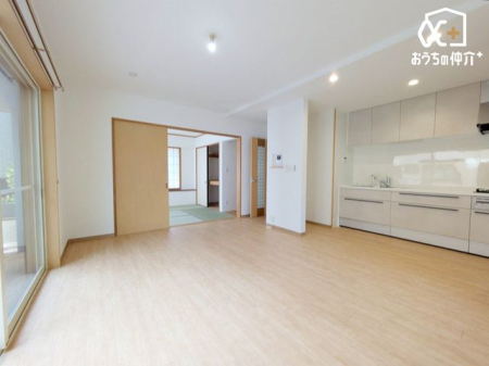 ���r���O ���邢�����������ރ��r���O