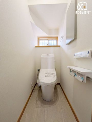 �g�C�� �`Toilet�`�������̂���g�C���ł��B�������E�H�V�����b�g�@�\�t��