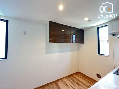 �L�b�`�� �L�b�`���ɂ͒݌˒I������܂��B