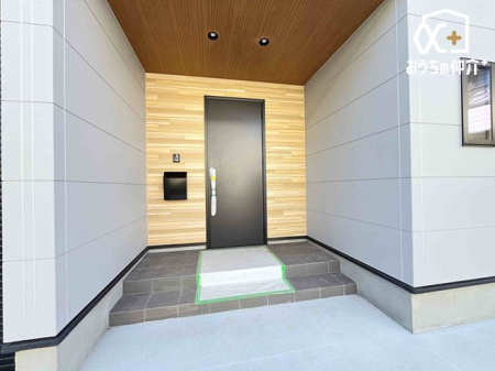 ���� �O���猩�����ւ̗l�q�B