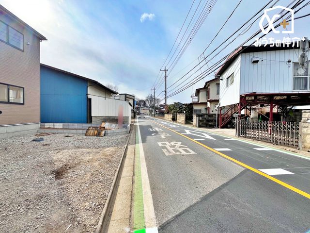 ���n�O�ώʐ^ �O�ʓ��H�͌��ʂ����ǂ��A���X�̏o��������₷�����B�������������͋C�ŁA���S���ĕ�点�闧�n�ł��B