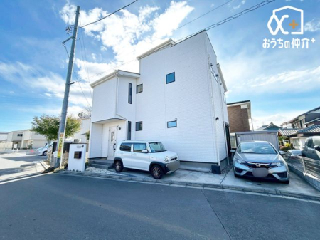  �J�[�X�y�[�X��2�䕪���ԉ\�ŗ��q���ɂ��d�󂵂܂��B