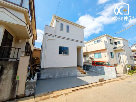  ���O�\�͎{�H�r���ł�