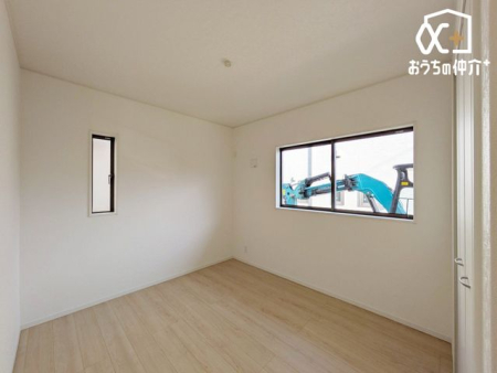 �Q�� -