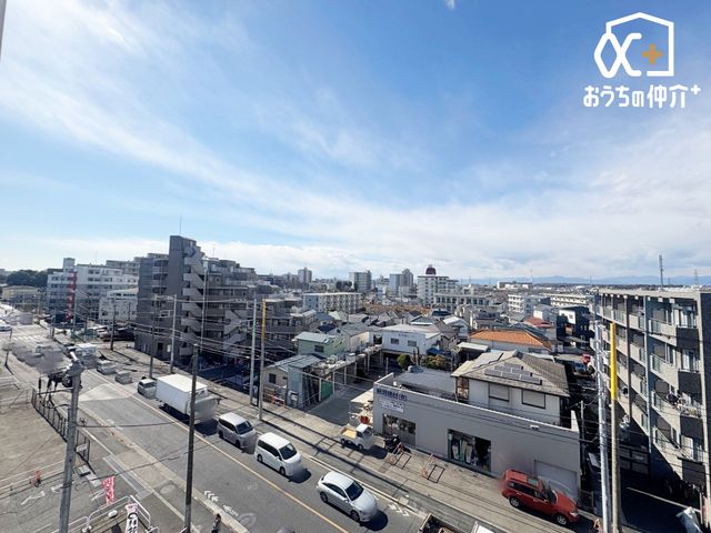 ���̑� �o���R�j�[����̊J���I�Ȓ��]