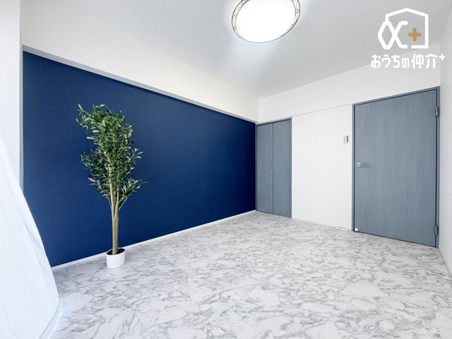 �Q�� ���[�t���̃o���R�j�[�ɖʂ������邢��Q���B���邢�z�˂����������ގ�Q���ŋC�����ǂ��ڊo�߂閈���𖡂���Ă݂Ă͂������ł��傤���B