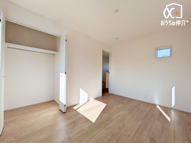 ���̑� �N���[�[�b�g�̂���m���ł��B�m���Ȃǂ����[�ł��܂��B