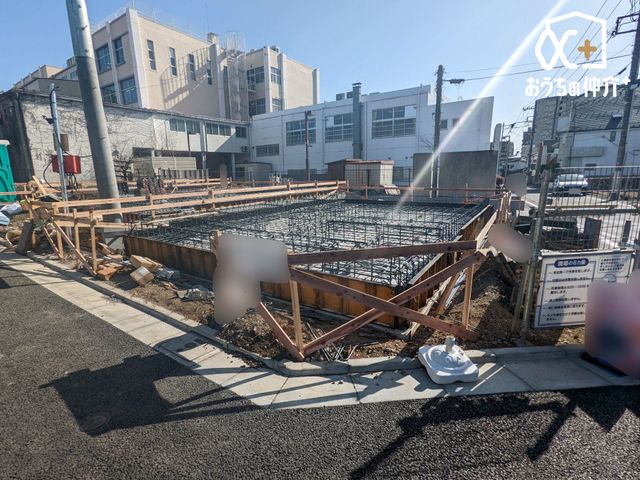 ���n�O�ώʐ^ �������V�h���u�����ցv�w�k���V�����o�X�ւ��[���I�`�g�ˎ��ւ��_�C���N�g�A�N�Z�X�n�j�����E���w�Z�k���V���I�`�q��ĂɈ��S���ӊ��I