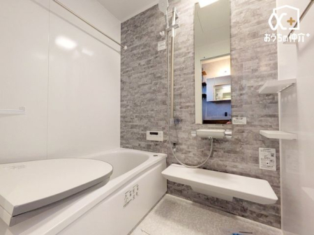 ���� �o�X���[���Ń����b�N�X�o�X�^�C���B�o�X�^�u�ɂ����Ċ����Ȃ���S�Ƒ̂����t���b�V���I