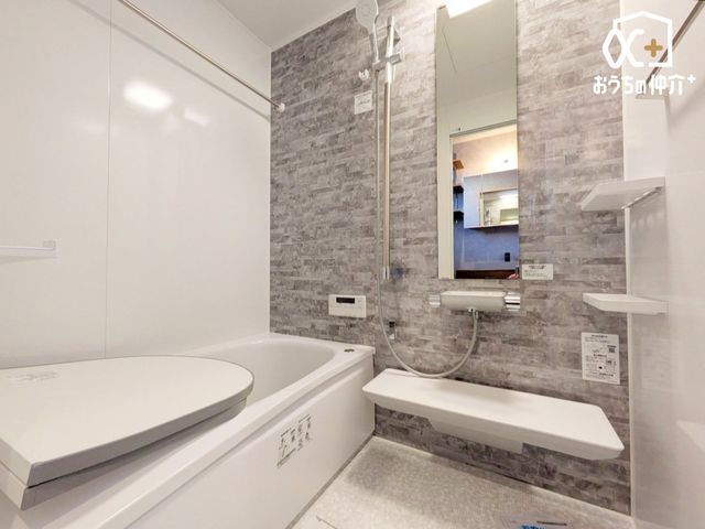 ���� �o�X���[���Ń����b�N�X�o�X�^�C���B�o�X�^�u�ɂ����Ċ����Ȃ���S�Ƒ̂����t���b�V���I