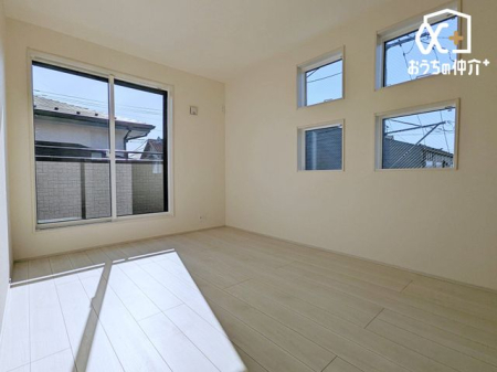 �Q�� �Q���ɂ������߂ȗm���I�o���R�j�[�ɖʂ������邢�������ŊJ����������܂��B