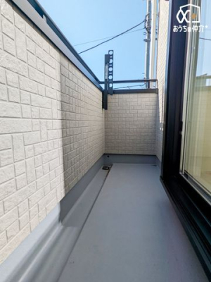 �o���R�j�[ �z������̗ǂ��o���R�j�[�̗l�q�ł��B