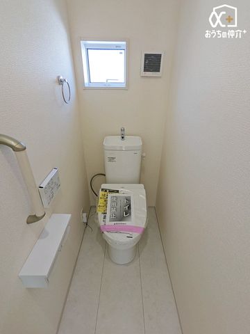 �g�C�� �����̂���2�K�̉������֍��t�g�C���ł��B