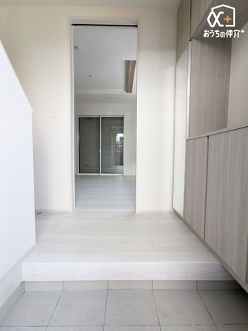 ���� �p���t���̃V���[�Y�{�b�N�X�ŁA�C�⏬��������������[���Ȃ���A���o�����O�̑S�g�`�F�b�N���X���[�Y�ɁB���ւ��X�b�L�������A�����̐g�x�x�����K�ɂȂ�܂��B