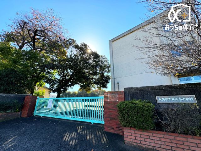 ���ӊ� �k��15���B�y����쏬�w�Z�z�Ԉ֎q�Ή��̓�����@16�N���X ������:389�l 1140m