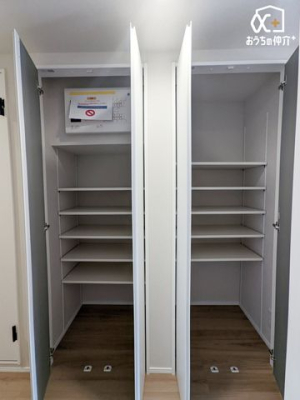 ���[ �L���ɂ���傫�߂̎��[�ł��B��������̂ŖډB���ɂ��Ȃ�A����������[�ł��܂��B