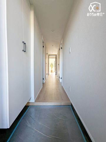 ���� �����t���̃V���[�Y�{�b�N�X�t���ł��B�C�⏬��������������[�ł���̂ŁA���ւ��X�b�L�����������̐g�x�x�����K�ɂȂ�܂��B